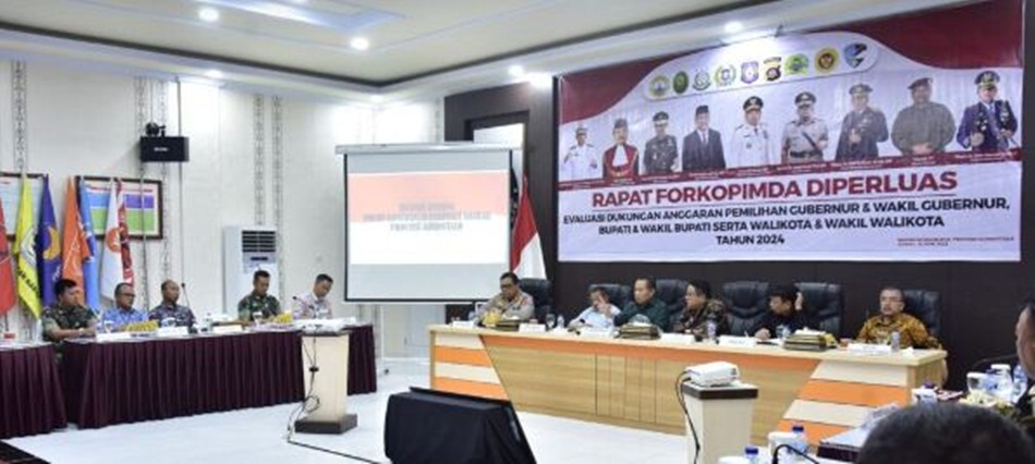 Suasana rapat Forkopimda Diperluas Dukungan Anggaran Pilkada di kantor KPU Provinsi Gorontalo. ( Foto &ndash; Nova)