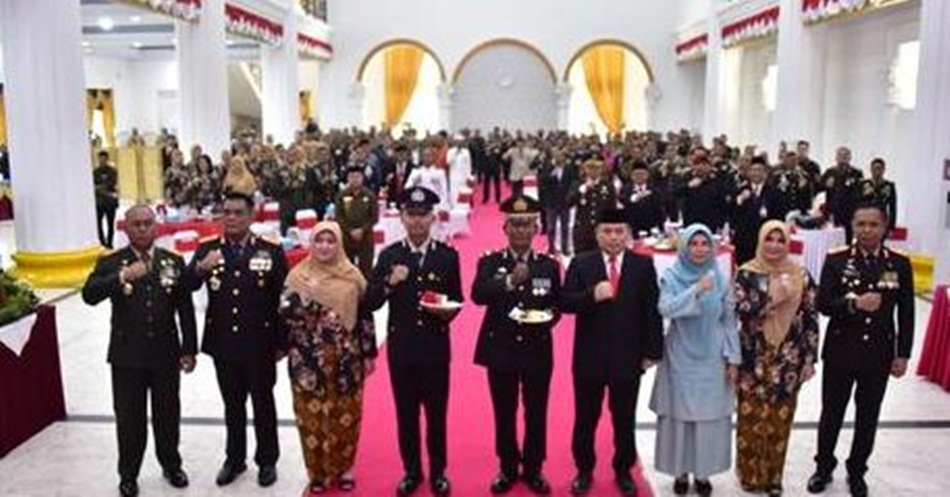 Suasana syukuran peringatan Hari Ulang Tahun (HUT) ke-77 Bhayangkara di Bele Limbui Kota Gorontalo, Sabtu, (1/7/2023). (Foto &ndash; Fikri)