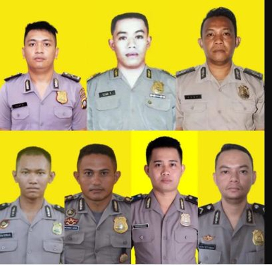 Ketujuh anggota Polisi yang dipecat Polda Gorontalo.(Hms-pol)
