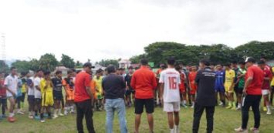 suasana seleksi timnas Indonesia U-17 di lapangan 23 Januari.(F:istimewa)