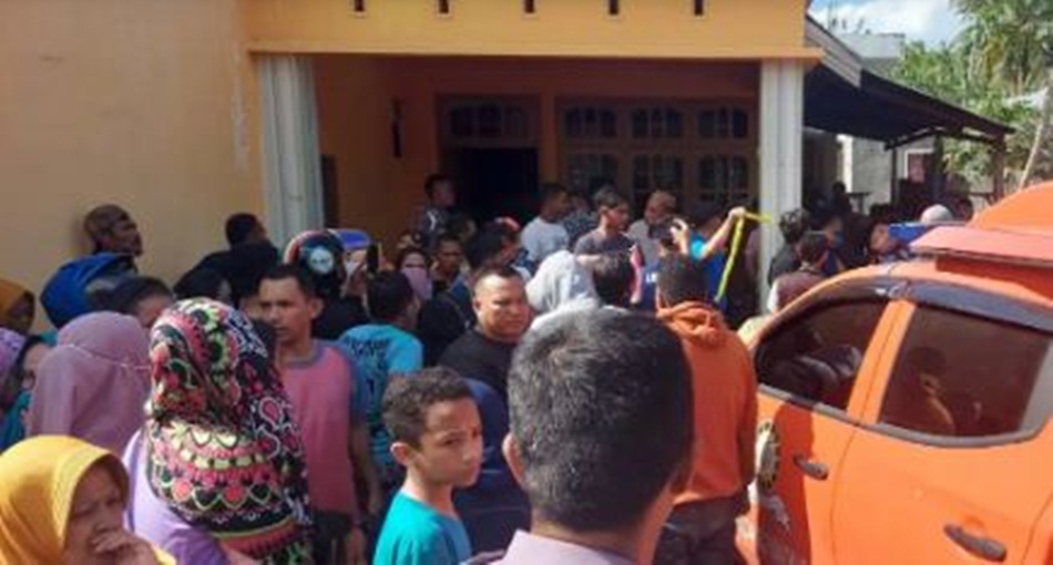 Suasana kediaman korban gantung diri di Kecamatan Dungingi, Kota Gorontalo.(Istimewa)