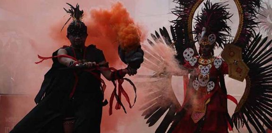 Gorontalo Karnaval Karawo merupakan salah satu bagian dari Kharisma Event Nusantara (KEN) yang didukung Kementerian  Pariwisata dan Ekonomi Kreatif.