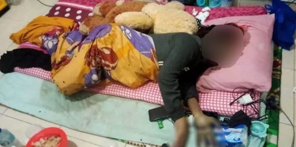 TAK BERNYAWA: Temuan jenazah yang sudah membusuk di Kamar Kos di Kecamatan Kediri, Tabanan Bali. (IST)