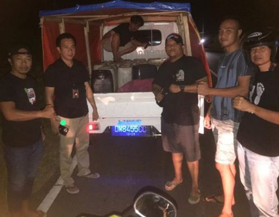 Ratusan liter minuman keras Cap tikus saat diamankan aparat kepolisian Polres Pohuwato.(hms-pol)
