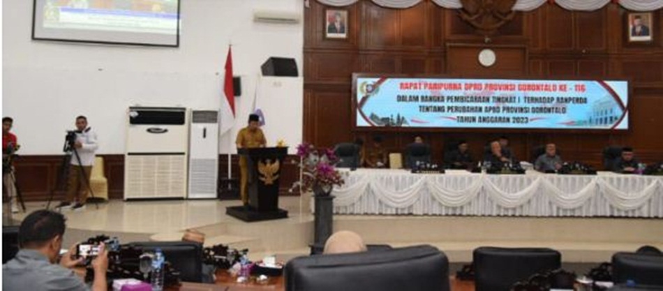 Saat Paripurna seluruh Fraksi DPRD memberikan apresiasi kinerja Pemprov Gorontalo tekan inflasi (Kmfo)