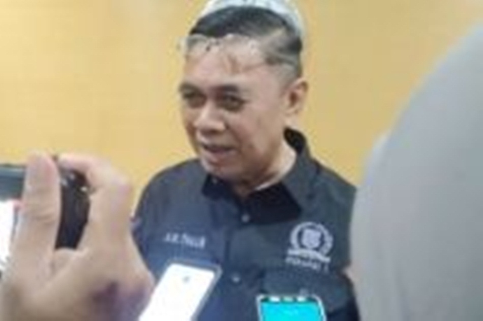 Ketua Komisi I DPRD Provinsi AW Thalib  ungkap nasib ratusan PTT (dok0