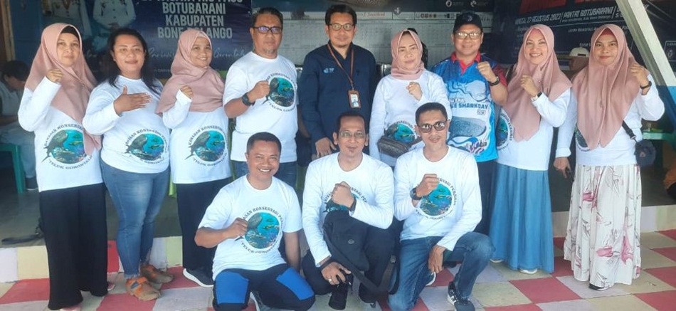 Peringatan International Whale Shark Day (IWSD) yang dihadiri bersama Kadis Kelautan dan Perikanan, Kepala Dinas Pariwisata , Kepala BPSPL Makassar dan tim unit pengelola kawasan konservasi(Kmfo)