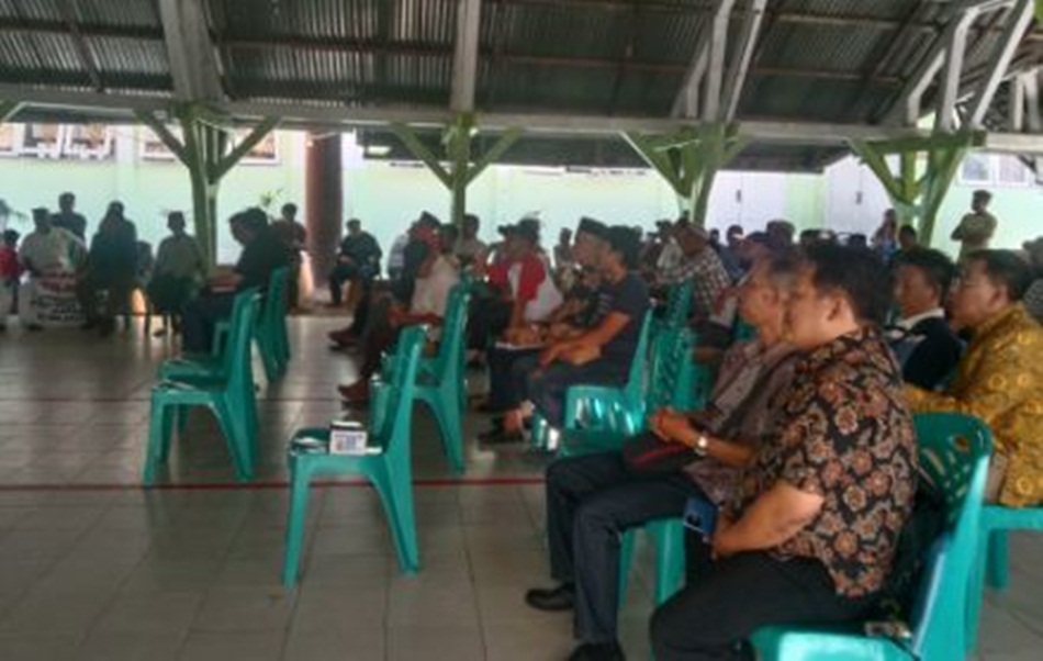 Suasana pertemuan yang berlangsung di SDN 56 Kota Gorontalo (F;Rio)