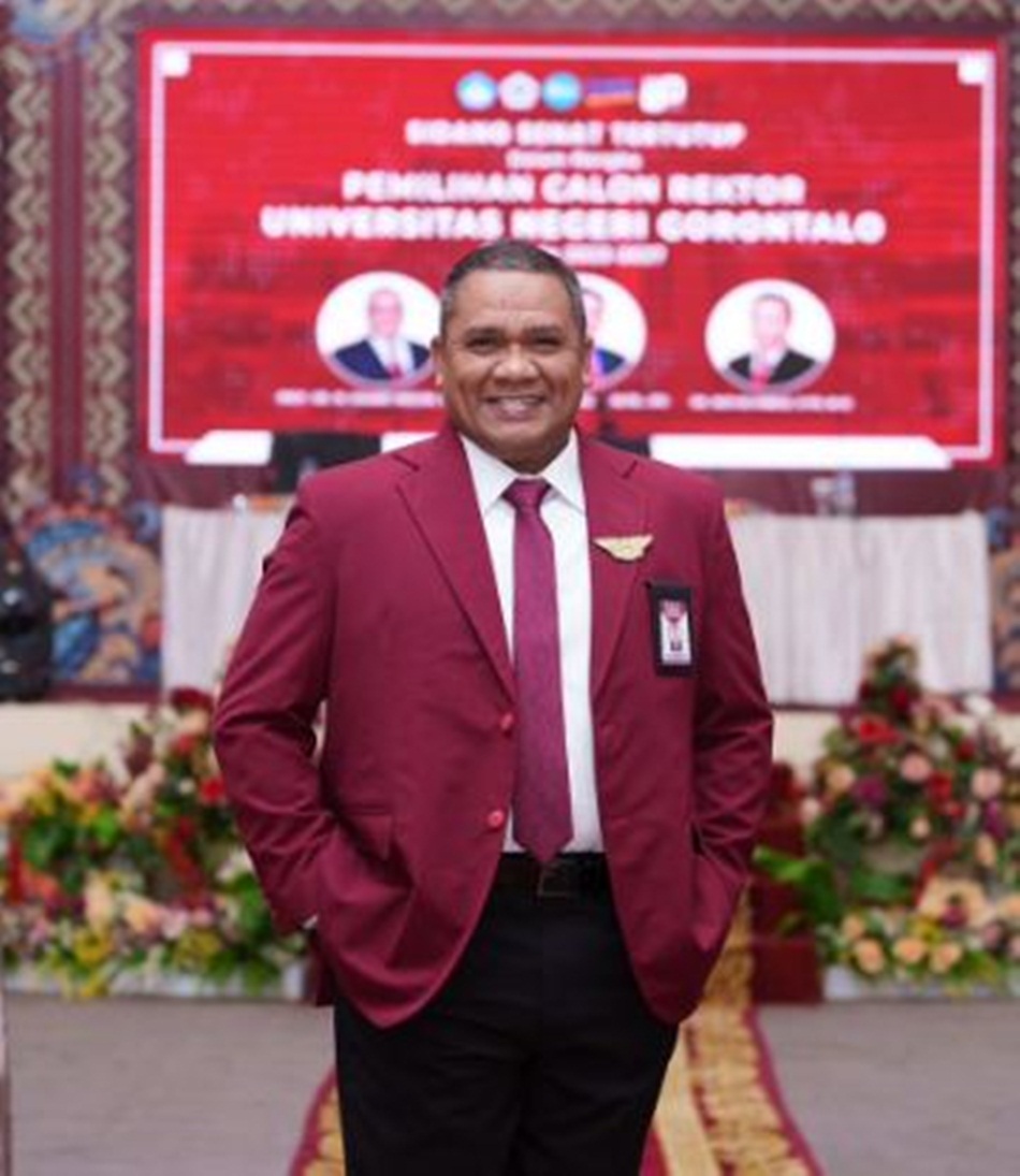 Eduart Wolok  Terpilih Aklamasi  Rektor UNG Periode Kedua 2023 - 2027(web UNG)