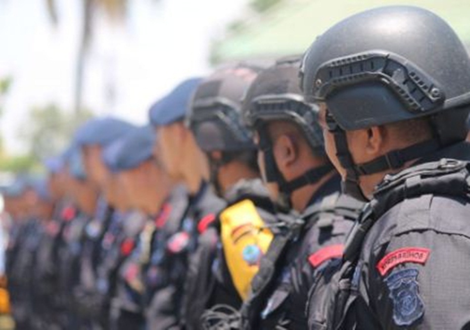 Wakapolda Gorontalo Sambut Kedatangan 200 personil Brimob Polda sulut (Hms-pol)