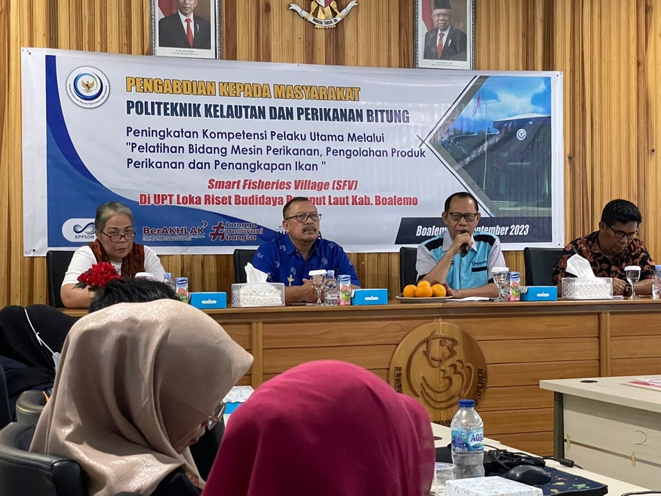 Suasana pelatihan  bagi nelayan Boalemo yang difasilitasi Kementrian Perikanan dan kelautan bekerjasama dengan BPP Bitung.(f:Hen)