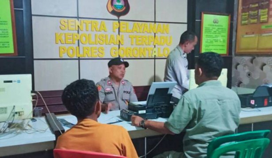 Ortu Korban Pengeroyokan di SMA 2 Limboto Resmi Lapor Polisi.(FIstimewa)