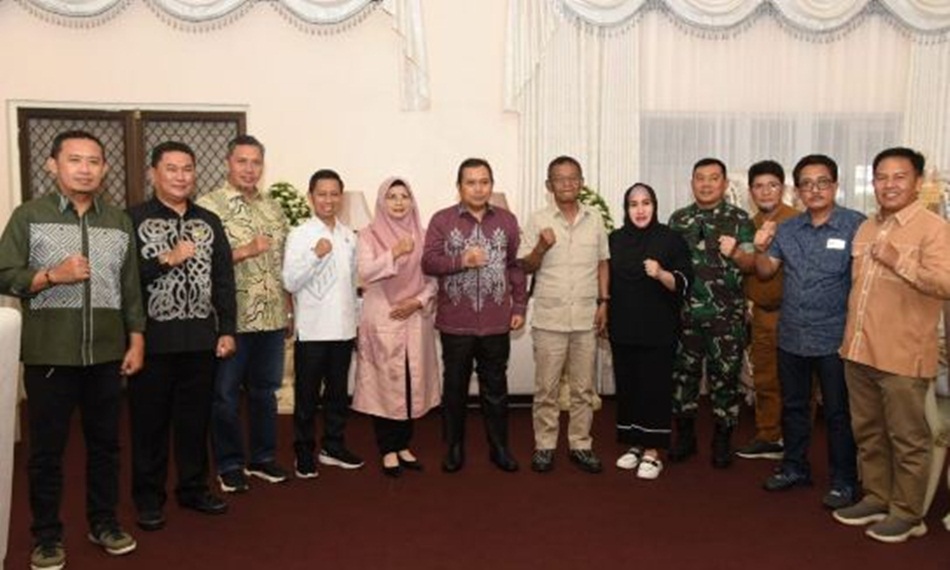 kerjasama dibahas Penjabat Gubernur Gorontalo Ismail Pakaya saat bertemu Gubernur Sulawesi Tengah (Sulteng) Rusdy Mastura di Kediaman Gubernur Sulteng(Nova)