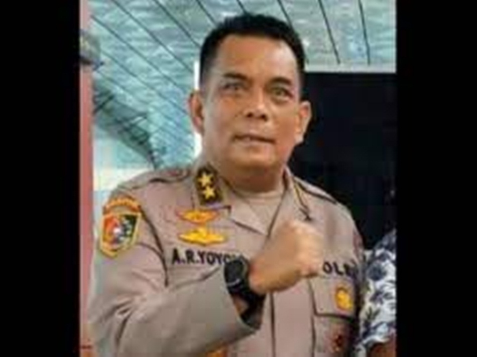 Kapolda Gorontalo Irjen Pol Drs. Angesta Romano Yoyol, MM.(dok)