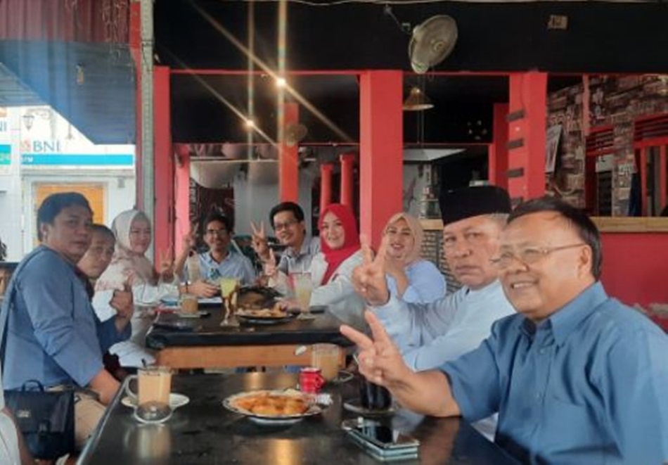 Rapat perdana pengurus Projo Gorontalo dipimpin Ketua Projo Gorontalo Syamsu Umar saat membahasa stretegi pemenangan Prabowo-Gibran di Pilpres 2024.(F:dok:Projo)