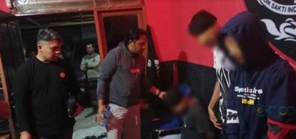 Empat orang komplotan spesialis pencurian hewan ternak sapi di Pohuwato diringkus polisi.(hms-pol)