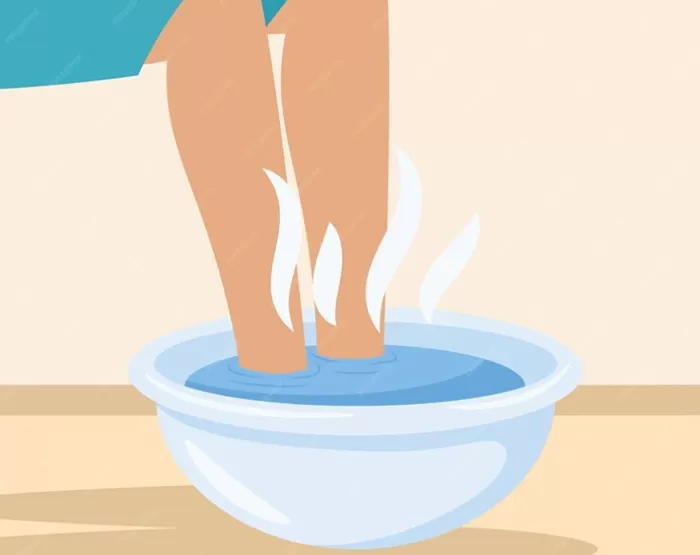 Ilustrasi merendam kaki dengan air garam (freepik_gstudioimagen)