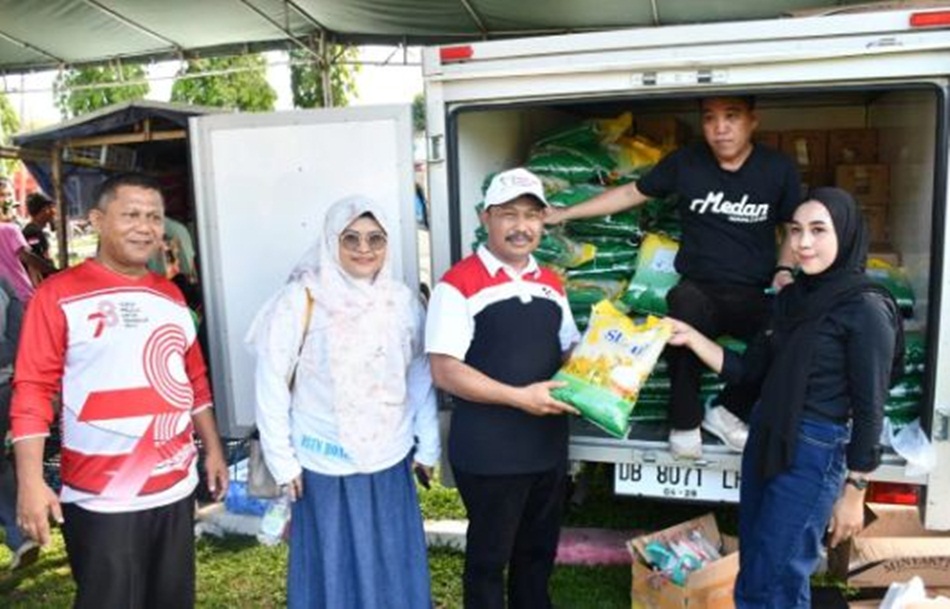 Pemerintah Daerah kabupaten Boalemo mencanangkan HUT Dharma Wanita Persatuan (DWP) ke-24 Tingkat Kabupaten Boalemo, yang dirangkaikan dengan pasar murah.(F:kmfo)