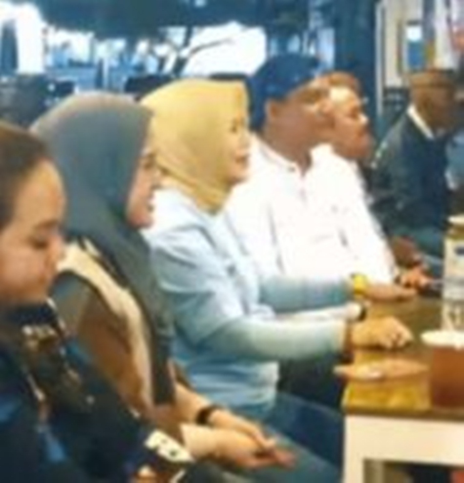 Suasana nobar yang dihadiri Caleg DPR RI Idah Sayidah (F:ist)