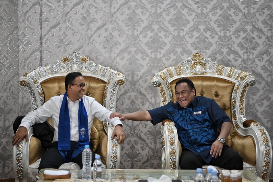 Wakil Ketua DPR RI Rachmat Gobel saat bersama Capres Anies Baswedan (F :istimewa)