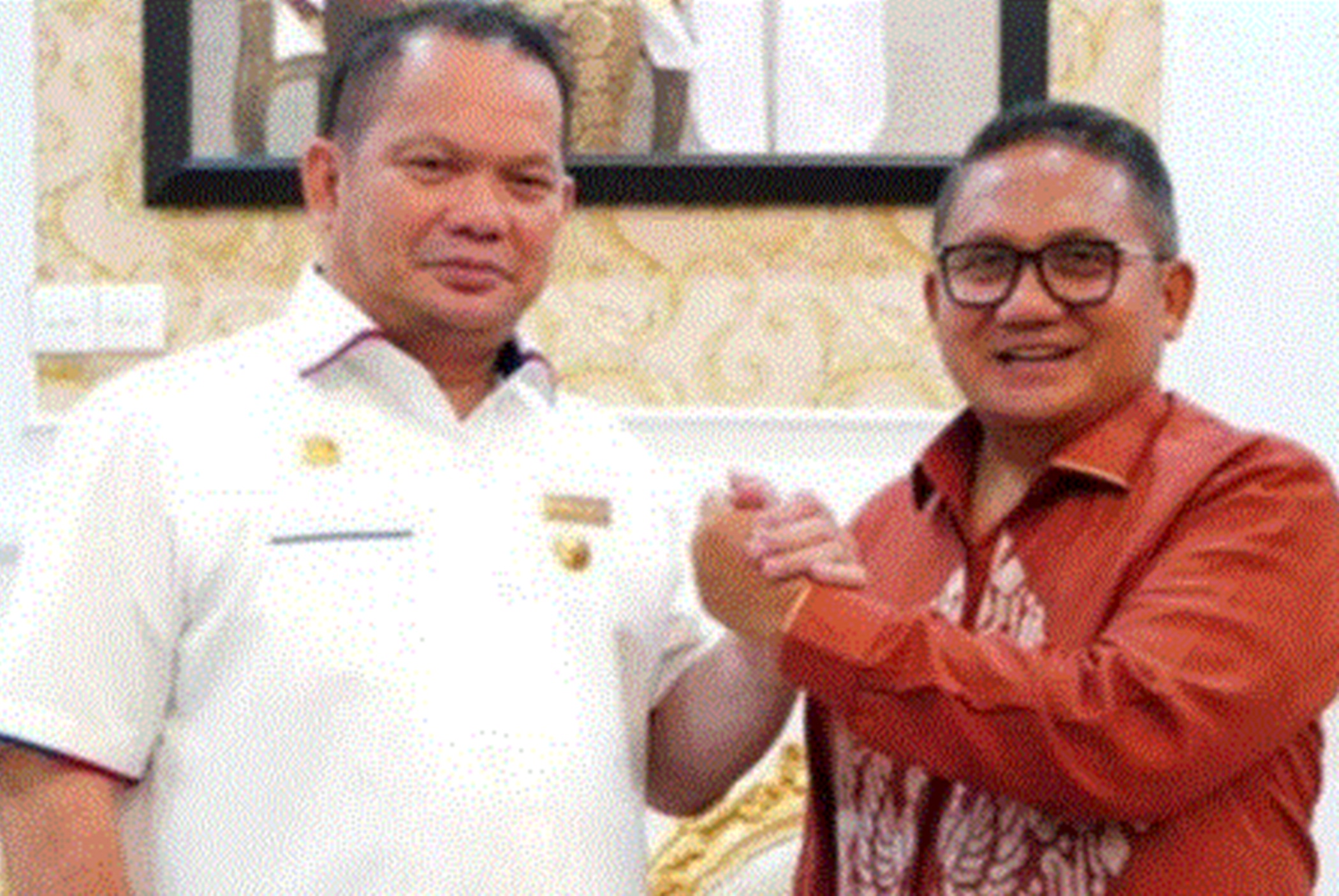 Bupati Talaud, Elly Lasut bersama Wali Kota Gorontalo, Marten Taha. (Foto: Istimewa)