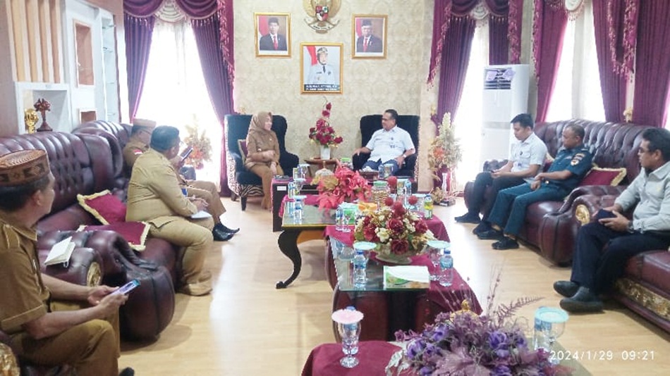 Pemkab Gorut Manfaatkan Program Tol Laut Kemenhub RI Untuk Distribusi Logistik Pangan dan Pertanian.(F:kmfo)