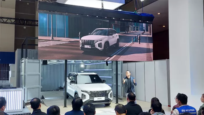 PT Hyundai Motors Indonesia (HMID) merilis edisi terbaru dari Hyundai CRETA, yakni CRETA Alpha, dalam perhelatan IIMS 2024 yang berlangsung di JIEXPO Kemayoran, Jakarta, Kamis (15/2).