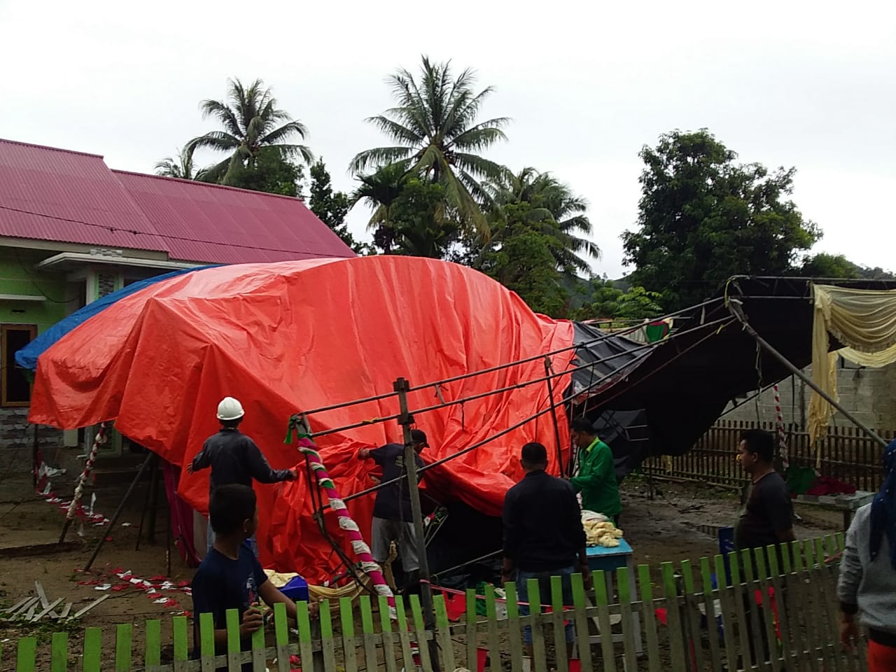 Sejumlah TPS di Desa Poso, Kecamatan Kwandang, Kabupaten Gorontalo Utara. (Foto :dokKPU)