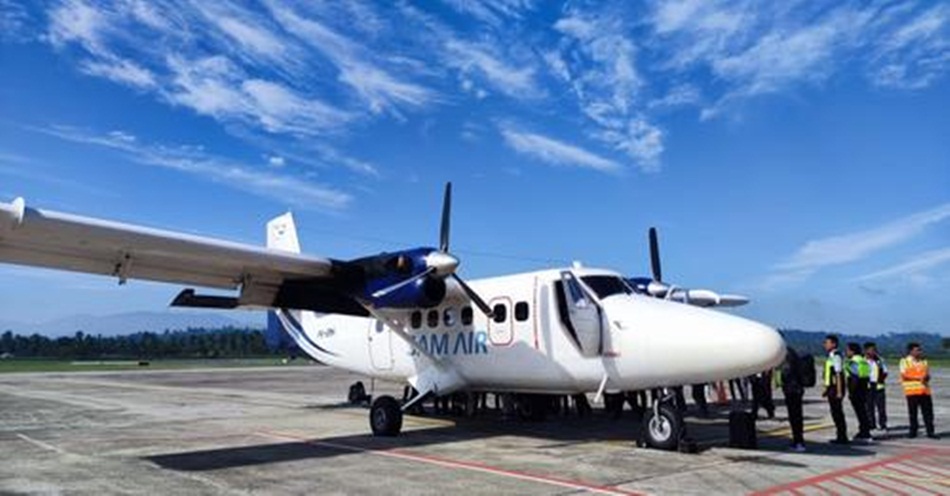 kegiatan penerbangan perdana subsidi angkutan udara perintis penumpang 9 Rute Korwil Gorontalo TA 2024, di Bandar Udara Djalaluddin. (Foto &ndash; Nova)