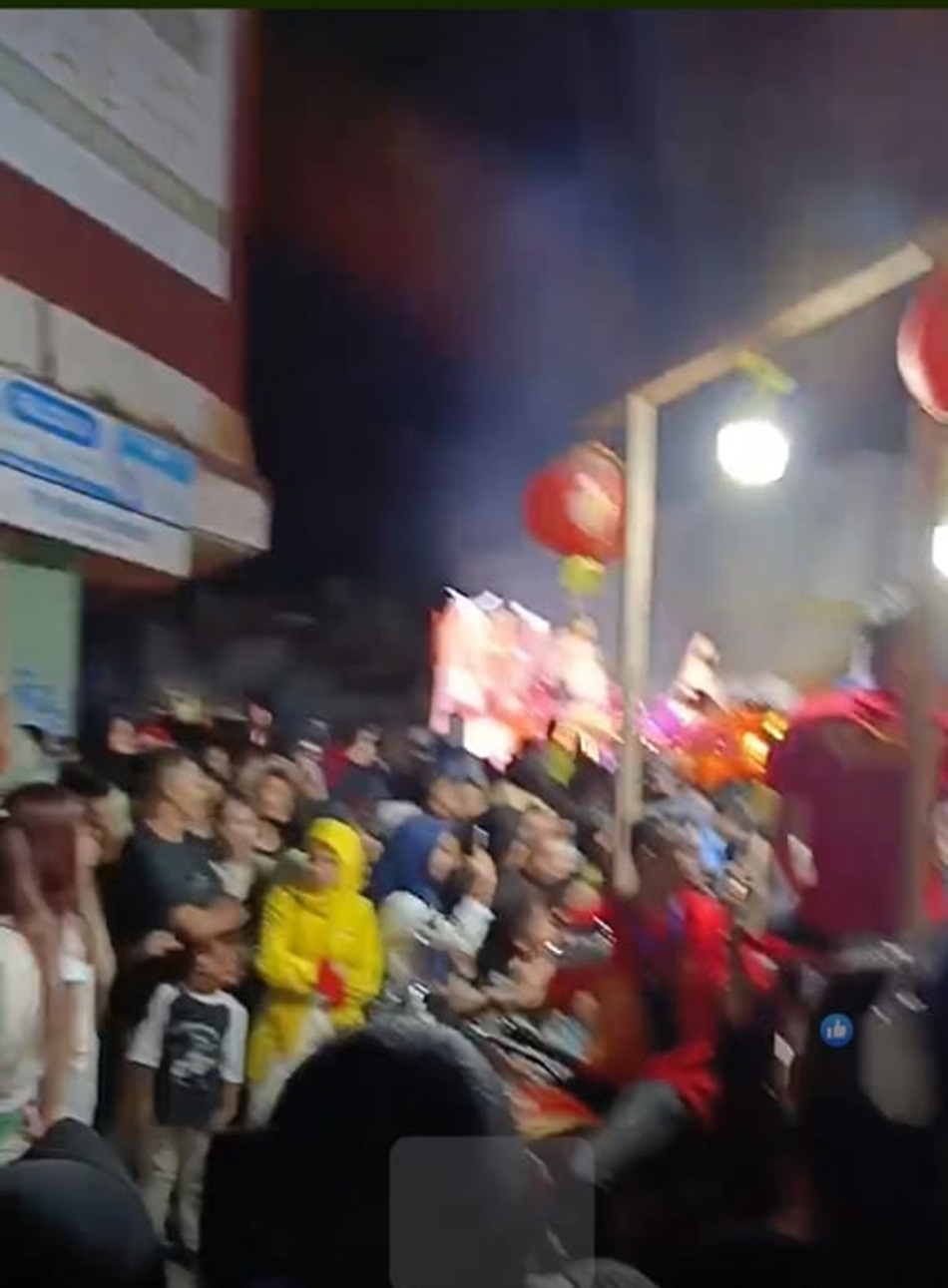 Suasana arak-arakan Cap Go Meh di Kota Gorontalo (F:mae)