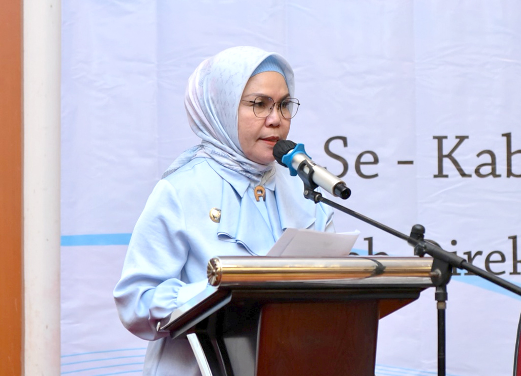 Bupati Merlan S. Uloli menghadiri sekaligus  membuka kegiatan Pelatihan Teknis   Penyusunan,  Pelaksanaan, dan Pengelolaan Keuangan Desa  se-Kabupaten Bone Bolango  (F.istimewa)