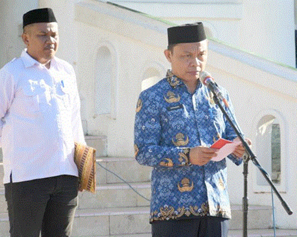 Pj. Sekda Supandra saat memberikan sambutan pada  apel Korpri (F:Kmfo)