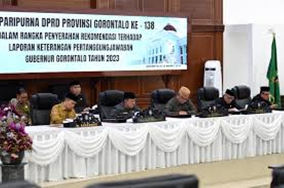 Sidang paripurna DPRD Provinsi Gorontalo membahas Laporan Pertanggungjawaban Kinerja Gubernur Gorontalo Tahun 2023.(F:humas)