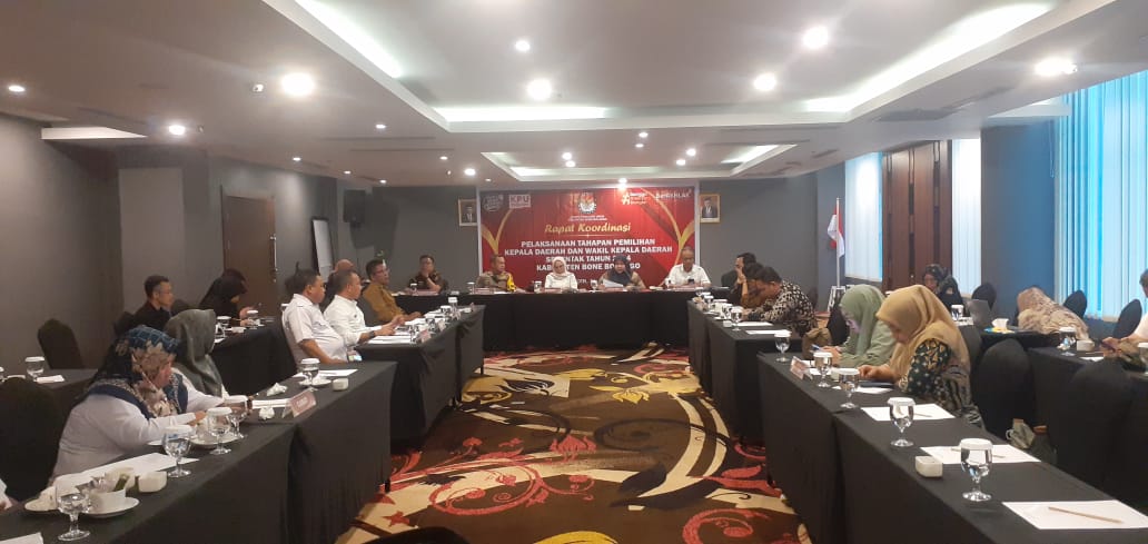 Kegiatan Rapat Koordinasi Pelaksanaan Tahapan Pemilihan Kepala Daerah Serentak   tahun 2024 di Hotel Aston Kota Gorontalo (F:anthx)