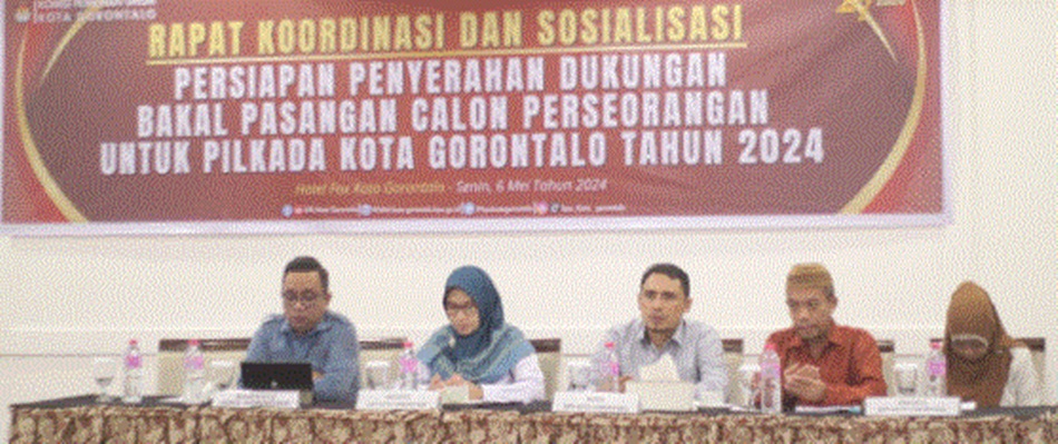 Jajaran KPU Kota Gorontalo sosialisasikan syarat minimal dukungan calon perseorangan (F:Istimewa).