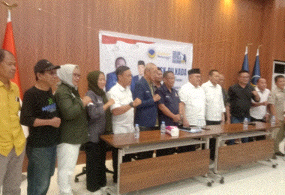 Tonny Uloli mendatangi Nasdem Tower saat mendaftar Nasdem memanggil sebagai calon  Gubernur Gorontalo (F:Istimewa)
