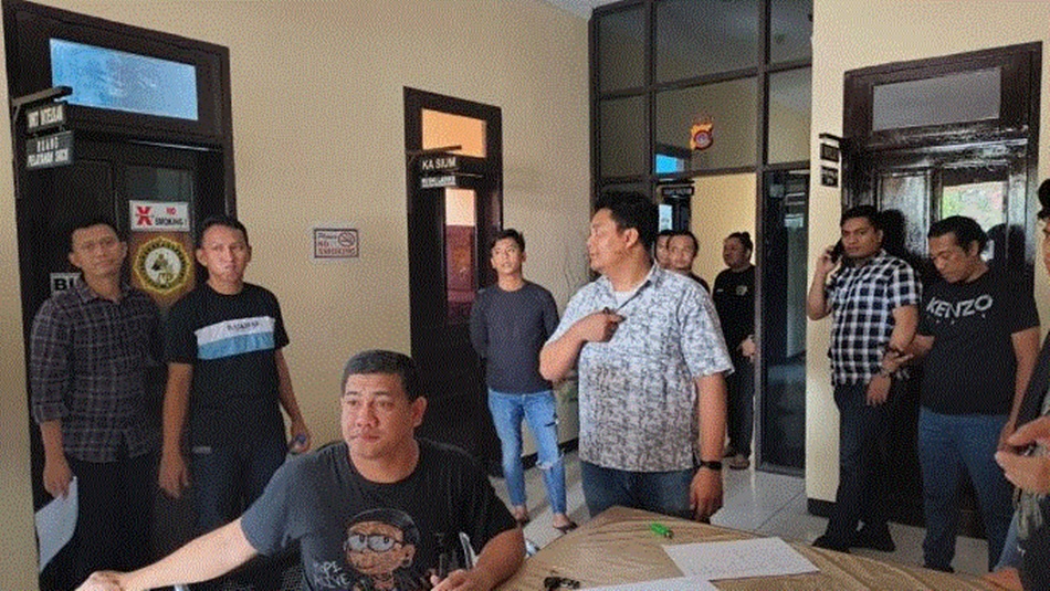 sat reskrim dan Polsek Kota utara melakukan penyelidikan dan penyidikan serta pemeriksaan secara maraton untuk menentukan pelaku penganiayaan.(F:Hms-pol)