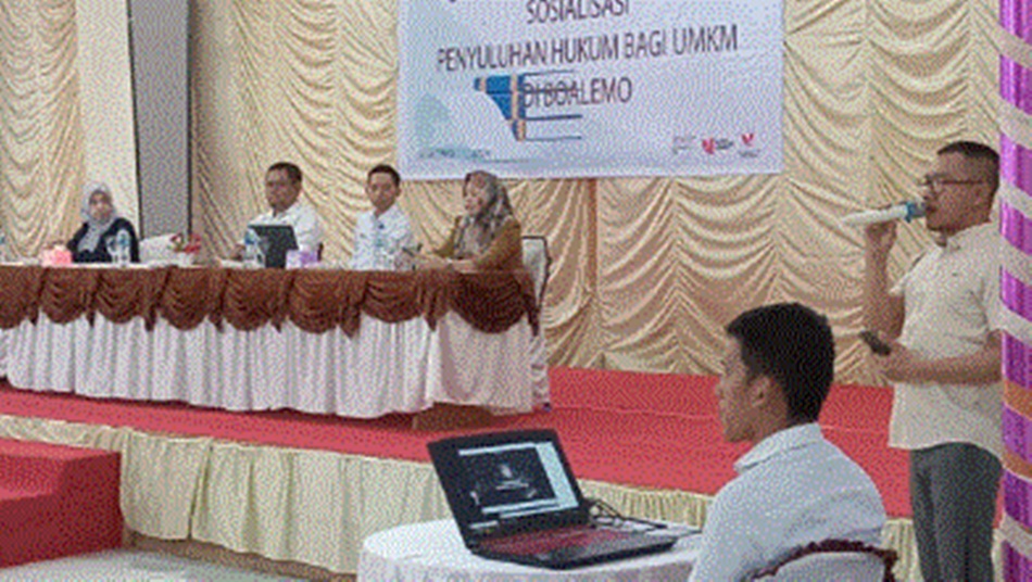 Kegiatan pelatihan serta sosialisasi penyuluhan hukum guna peningkatan kapasitas  pelaku UMKM di Kabupaten Boalemo. (Foto: istimewa)