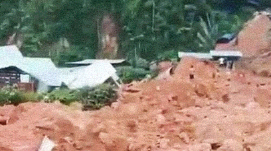 lokasi longsor tambang di suwawa timur Kabupaten Bone Bolango Gorontalo (F:istimewa)