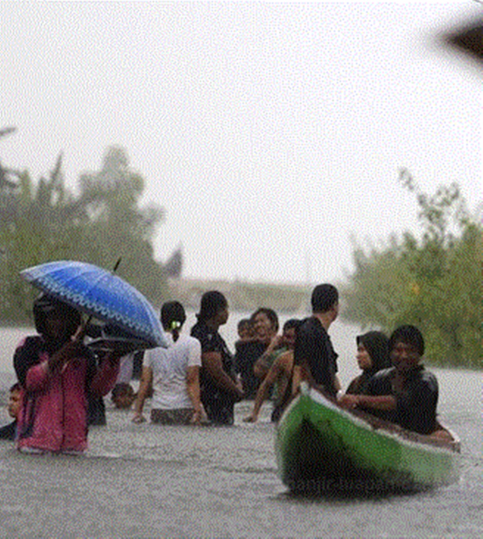 Potret warga Lekobalo yang terdampak  banjir (F;istimewa).