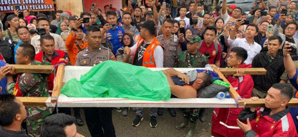 evakuasi korban longsor tambang Suwawa Bone Bolango Gorontalo (F:Ist)