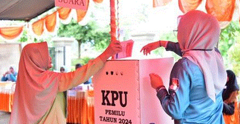 Suasana pemungutan suara di salah satu TPS di Dapil 6 Boalemo-Pohuwato. (F:ist)