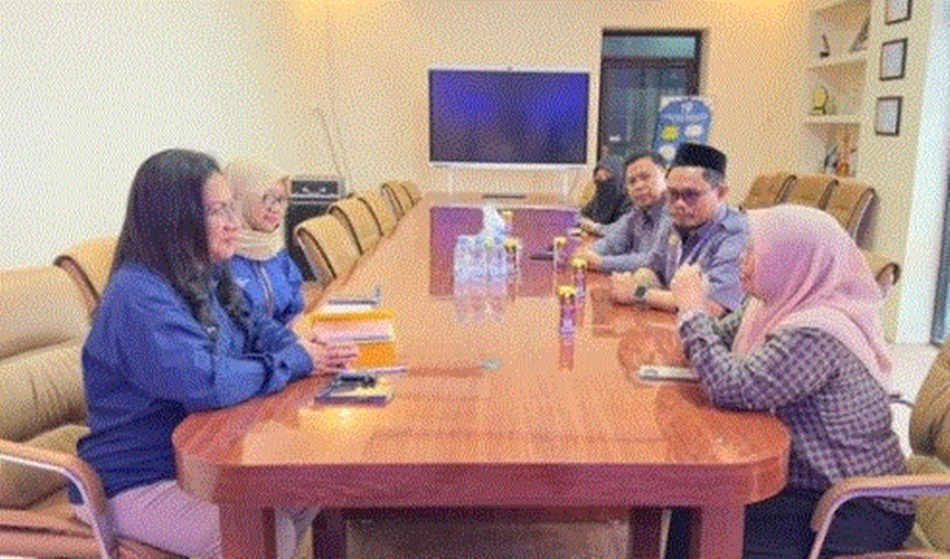 Bawaslu Kota Gorontalo sambangi TVRI Gorontalo,(F:huma)