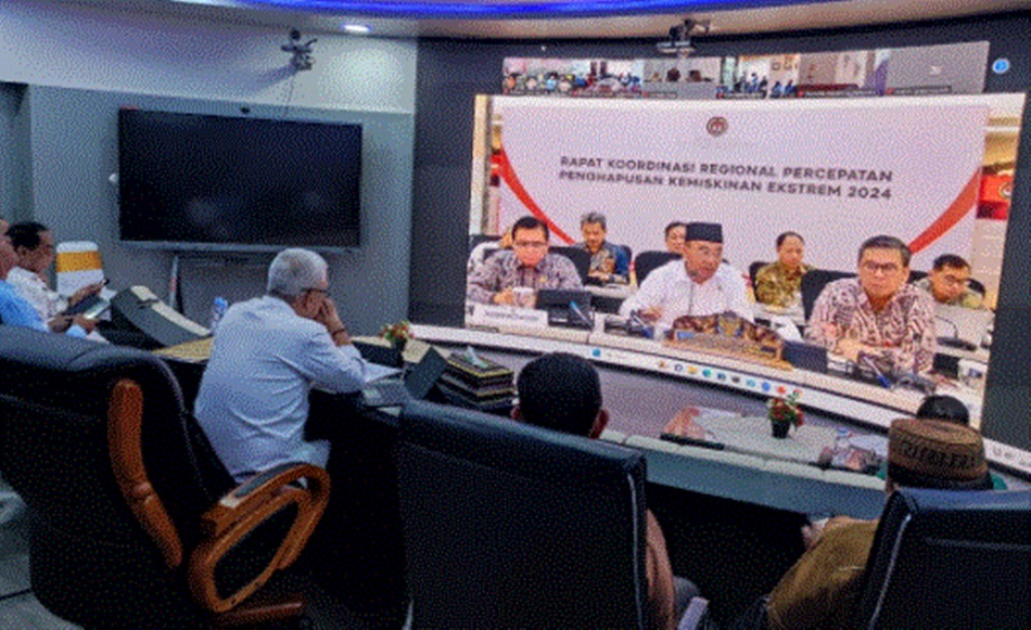 Suasana Rapat Koordinasi Upaya Percepatan Penghapusan Kemiskinan Ekstrem 2024   Regional IV Sulawesi, dipimpin Menko PMK Muhadjir Effendy,  diikuti Pj.  Gubernur Gorontalo Rudy Salahuddin  (F:ist)
