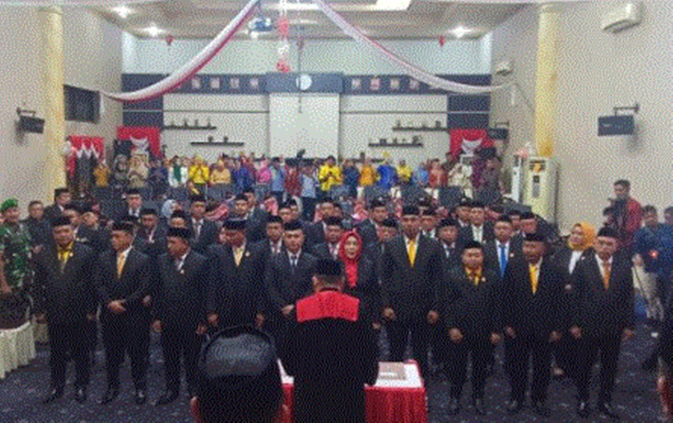 Suasana  pelantikan 40 anggota DPRD Kabupaten Gorontalo periode 2024-2029 (F:Ist)