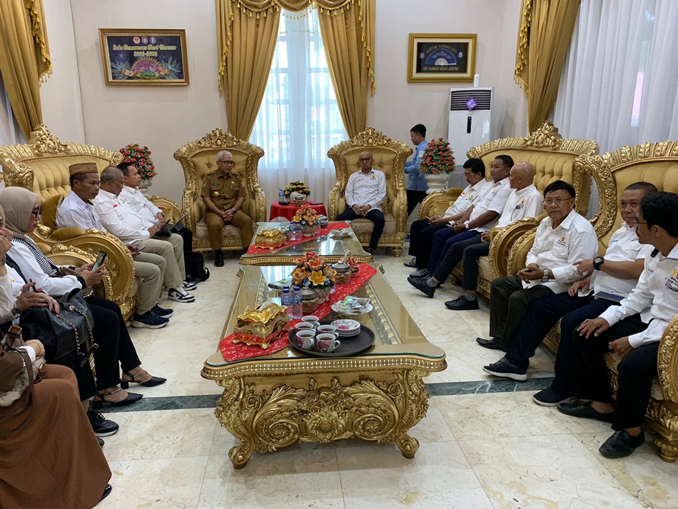 Silaturahmi KADIN Provinsi Gorontalo dengan Penjagub Gorontalo Rudi Salahuddin  (F:dok Kadin).