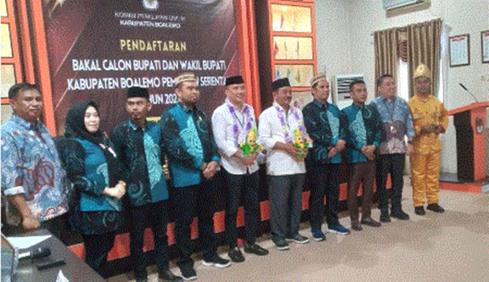 pasangan calon PAHAM pendafatar pertama di KPU Boalemo (F:Ist)