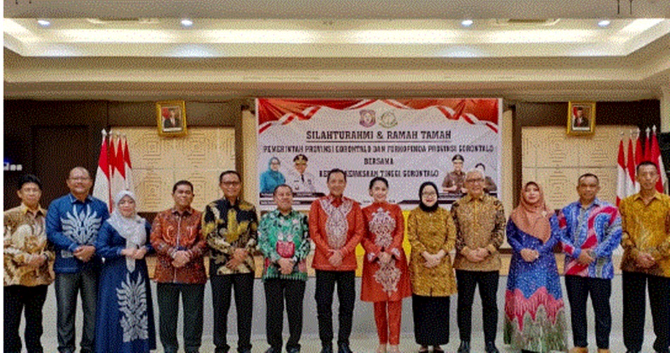 Pj. Gubernur Rudy Salahuddin Jamu Kajati Baru Gorontalo di Aula Rumah Jabatan Gubernur. (Foto &ndash; Valen)