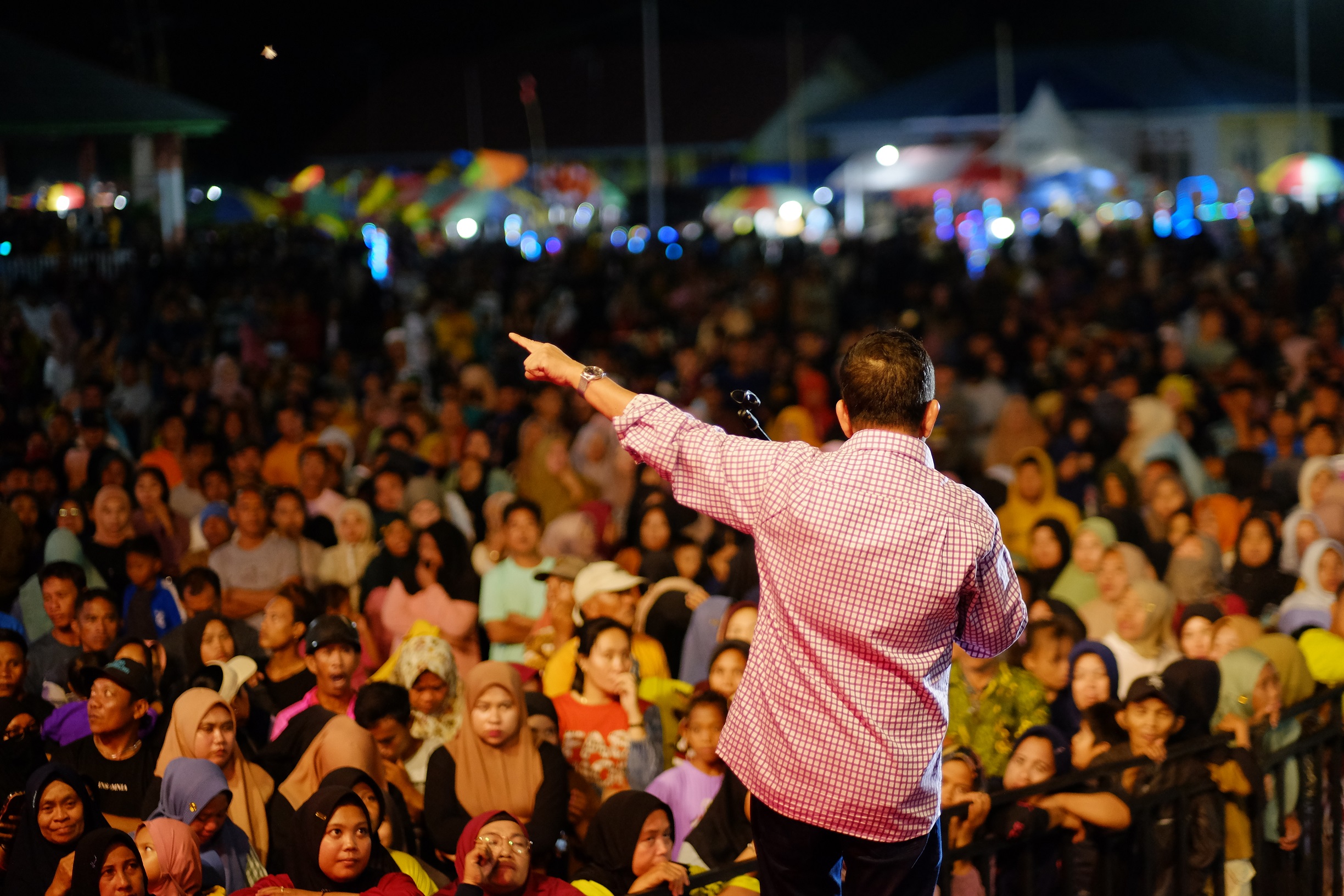 Hamzah Isa Bakal Calon Gubernur Gorontalo di usung PDIP , PAN Melaksanakan Sambutan Deklarasi Perdana di Kecamatan Randangan Sabtu malam (14/9/2024)