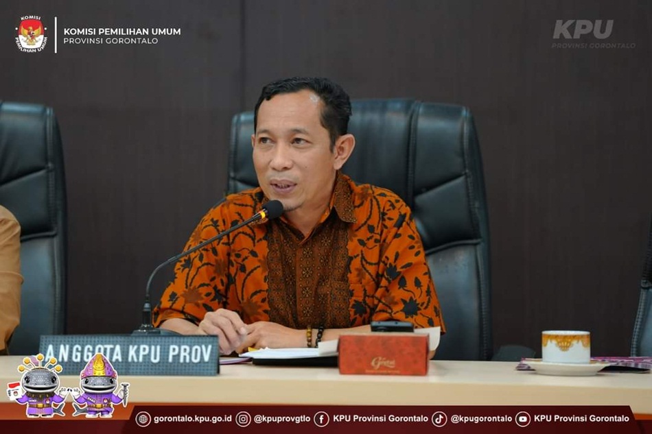 Komisioner KPU Provinsi Gorontalo, Hendrik Imran. (F:Hms KPU)
